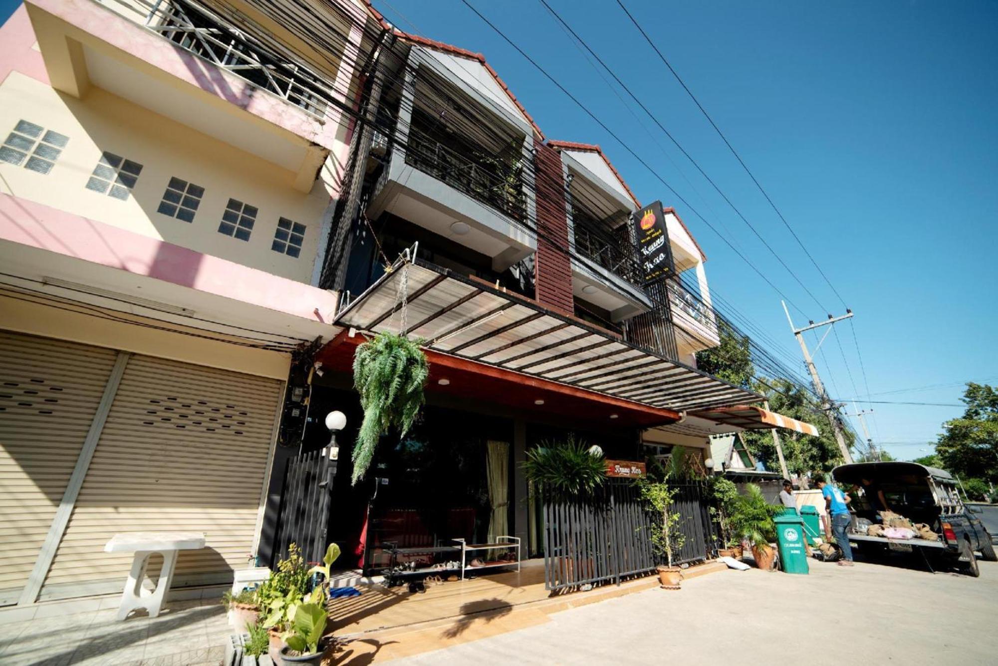 Oyo 465 Krung Kao Traveller Lodge Phra Nakhon Si Ayutthaya Esterno foto