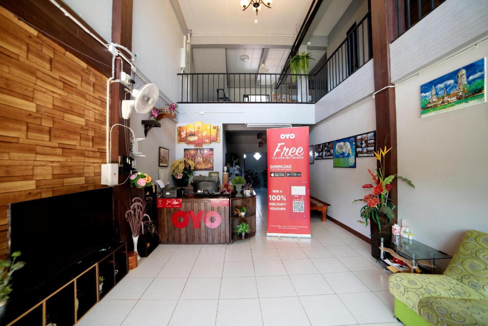 Oyo 465 Krung Kao Traveller Lodge Phra Nakhon Si Ayutthaya Esterno foto