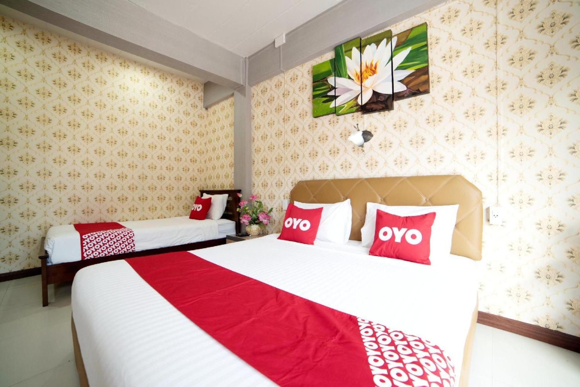 Oyo 465 Krung Kao Traveller Lodge Phra Nakhon Si Ayutthaya Esterno foto